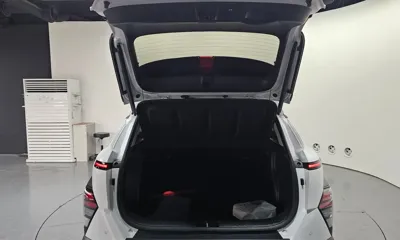 Hyundai Kona 2024, 29841 км, за 20405.64 USD - фото 20