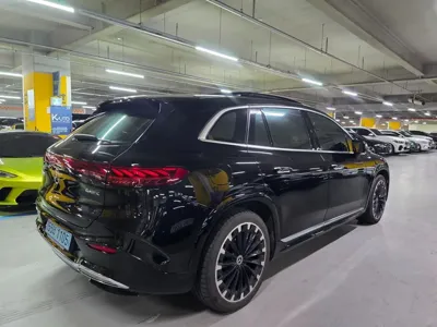 Mercedes-Benz EQS 2023, 78000 км, за 65683.1 USD
