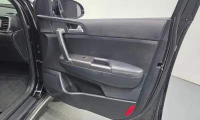 Kia Sportage 2018, 45573 км, за 8855.19 USD - фото 24