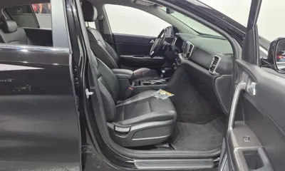Kia Sportage 2018, 45573 км, за 8855.19 USD - фото 26