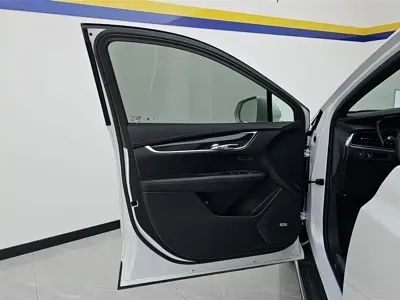 Cadillac XT5 2019, 63800 км, за 16733.62 USD - фото 7