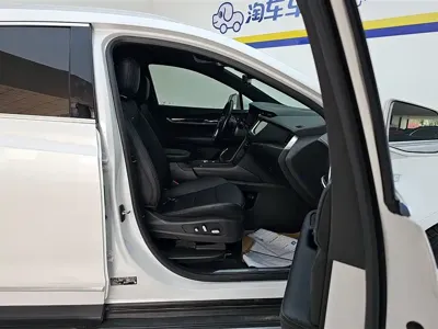 Cadillac XT5 2019, 63800 км, за 16733.62 USD - фото 8