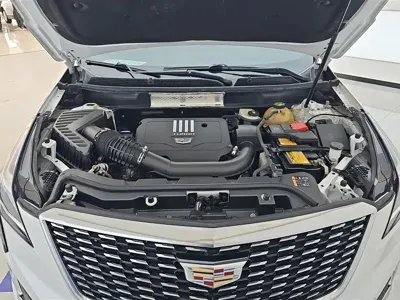 Cadillac XT5 2019, 63800 км, за 16733.62 USD - фото 10