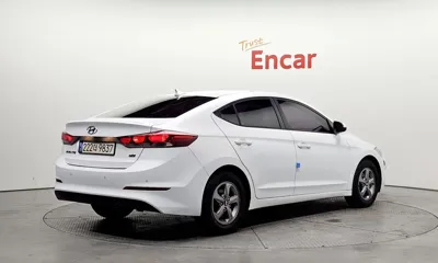 Hyundai Avante 2016, 157704 км, за 4558.97 USD