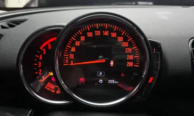 MINI Clubman 2019, 129731 км, за 6188.93 USD - фото 8