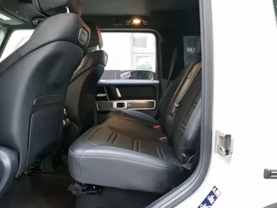 Mercedes-Benz G-Class 2023, 50000 км, за 215141.23 USD - фото 7
