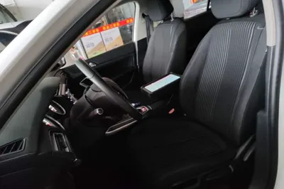 Peugeot 408 2014, 133200 км, за 5322 USD - фото 17