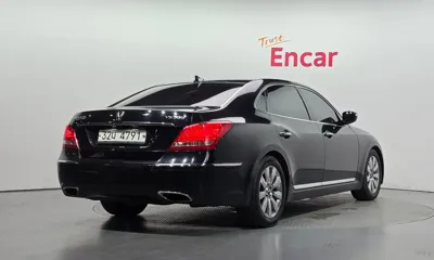 Hyundai Equus 2012, 190796 км, за 2214.98 USD