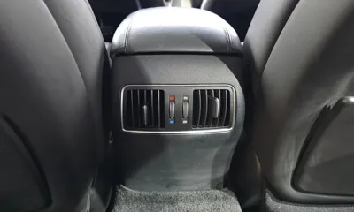 Hyundai Equus 2012, 190796 км, за 2214.98 USD - фото 30