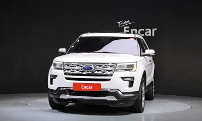 Ford Explorer 2018, 99968 км, за 10921.14 USD