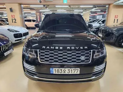 Land Rover Range Rover 2018, 53500 км, за 44854.69 USD