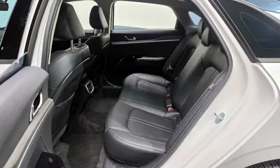 Kia K5 2025, 17195 км, за 22843.64 USD - фото 11