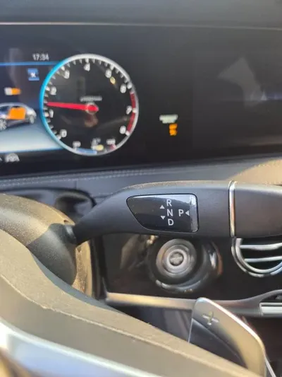 Mercedes-Benz S-Class 2020, 73910 км, за 34659.32 USD - фото 10
