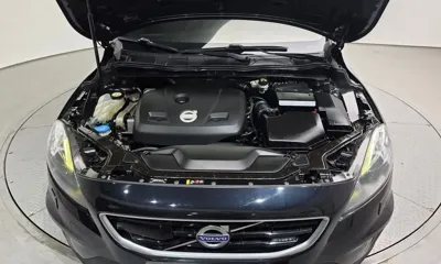 Volvo V40 2015, 54163 км, за 7880.79 USD - фото 6