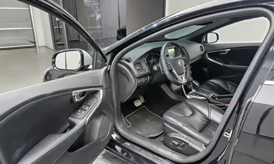 Volvo V40 2015, 54163 км, за 7880.79 USD - фото 10