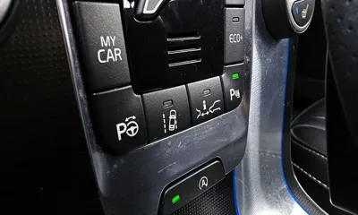 Volvo V40 2015, 54163 км, за 7880.79 USD - фото 18