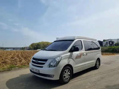 Hyundai Starex 2013, 145000 км, за 8995.03 USD