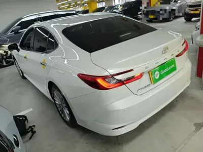 Toyota Camry 2025, 3800 км, за 18304.53 USD