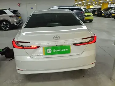 Toyota Camry 2025, 3800 км, за 18304.53 USD - фото 6