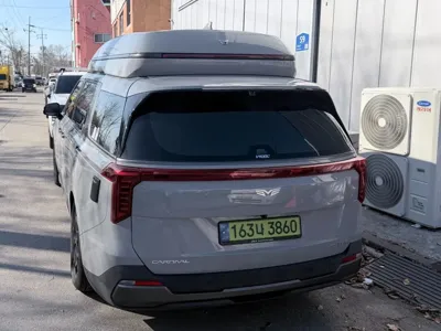Kia Canival 2025, 21612 км, за 47927.11 USD