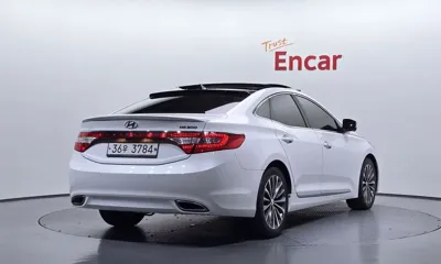 Hyundai Grandeur 2014, 152970 км, за 4493.06 USD