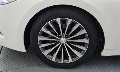 Hyundai Grandeur 2014, 152970 км, за 4493.06 USD