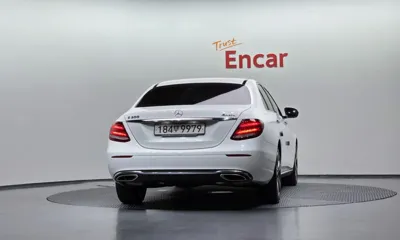 Mercedes-Benz E-Class 2018, 145174 км, за 14006.52 USD
