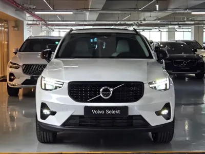 Volvo XC40 2026, 413 км, за 28277.96 USD