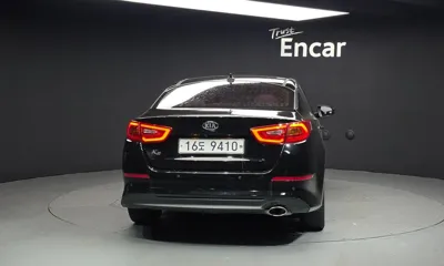 Kia K5 2015, 162692 км, за 2540.72 USD