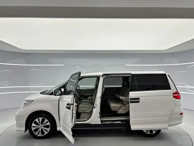 Honda Elysion 2014, 107000 км, за 8210.55 USD - фото 7