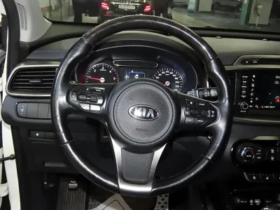 Kia Sorento 2016, 160000 км, за 5860.52 USD - фото 8