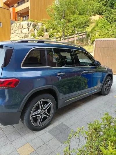 Mercedes-Benz GLB-Class 2023, 39000 км, за 36501.32 USD