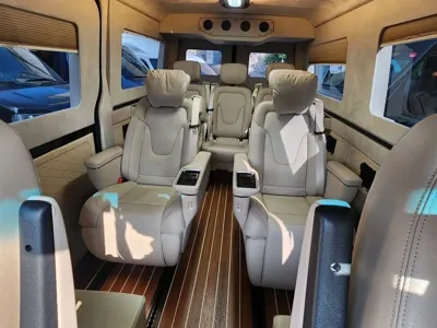 Mercedes-Benz Sprinter 2022, 141310 км, за 40035.45 USD - фото 10