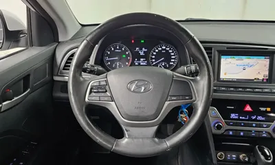 Hyundai Avante 2017, 85632 км, за 5980.63 USD - фото 13