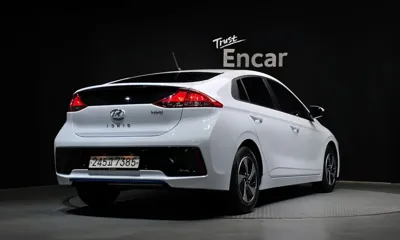 Hyundai Ioniq 2019, 45316 км, за 8204.72 USD