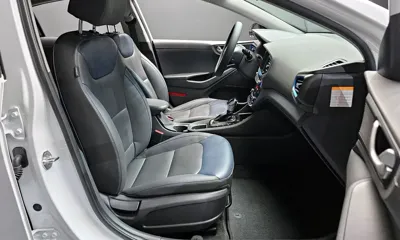 Hyundai Ioniq 2019, 45316 км, за 8196.73 USD - фото 11