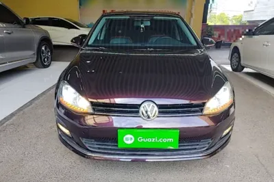 Volkswagen Golf 2016, 112200 км, за 7530 USD