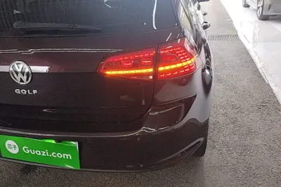 Volkswagen Golf 2016, 112200 км, за 7530 USD - фото 9