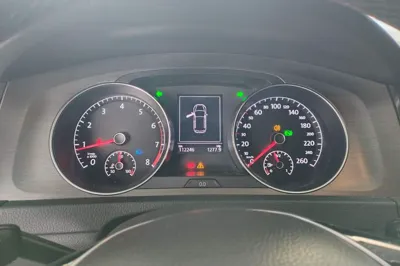 Volkswagen Golf 2016, 112200 км, за 7530 USD - фото 19