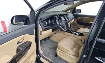 Kia Canival 2017, 136383 км, за 8259 USD - фото 10