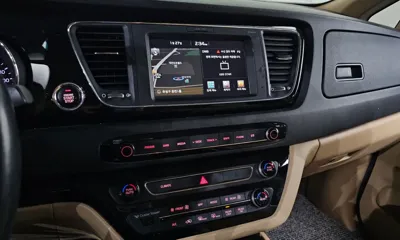 Kia Canival 2017, 136383 км, за 8259 USD - фото 17