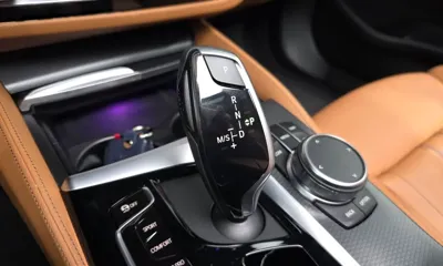 BMW 5-Series 2023, 37481 км, за 22266.27 USD - фото 9