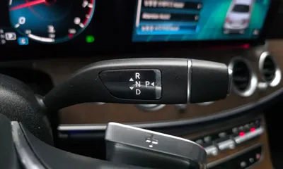 Mercedes-Benz E-Class 2023, 51733 км, за 25994.49 USD - фото 9