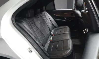 Mercedes-Benz E-Class 2023, 51733 км, за 25994.49 USD - фото 12