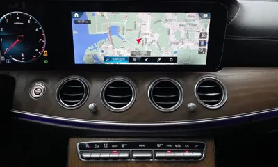 Mercedes-Benz E-Class 2023, 51733 км, за 25994.49 USD - фото 14
