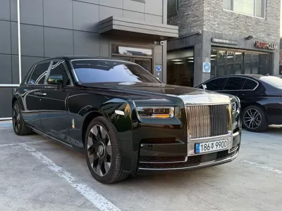 Rolls-Royce Phantom 2023, 3224 км, за 501399.81 USD
