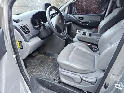 Hyundai Starex 2019, 59255 км, за 11529.57 USD - фото 7