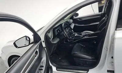 Hyundai Grandeur 2022, 36237 км, за 15960.92 USD - фото 10