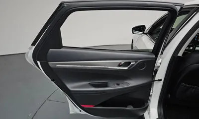 Hyundai Grandeur 2022, 36237 км, за 15960.92 USD - фото 25