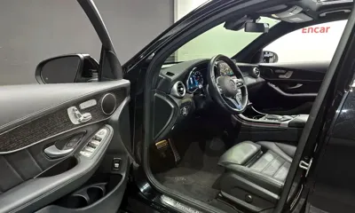 Mercedes-Benz GLC-Class 2023, 35216 км, за 35381.38 USD - фото 11